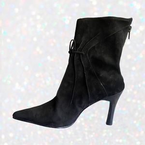🆕 NEW Spiegel Black Leather Suede Ankle Boots with Accent Bow Tie